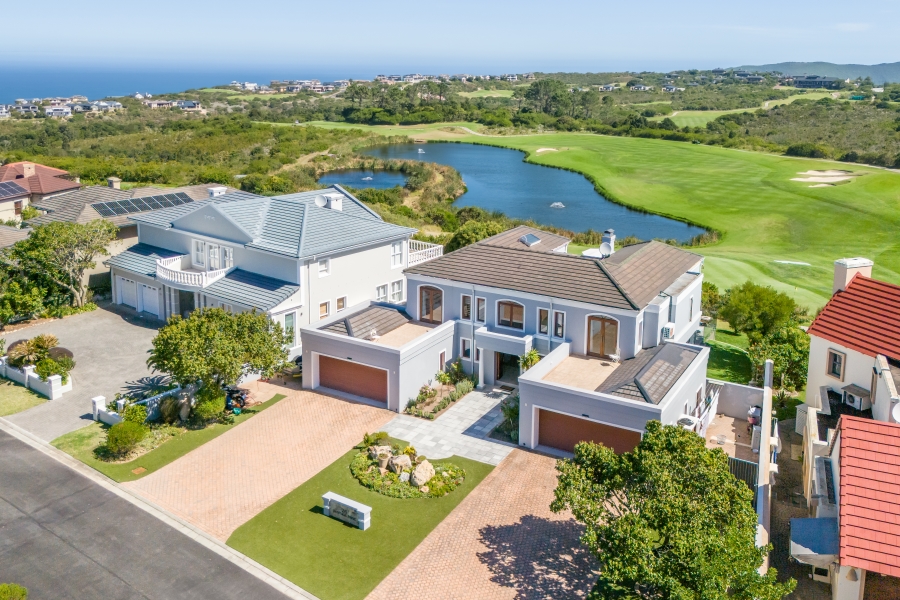 4 Bedroom Property for Sale in Pezula Golf Estate Western Cape